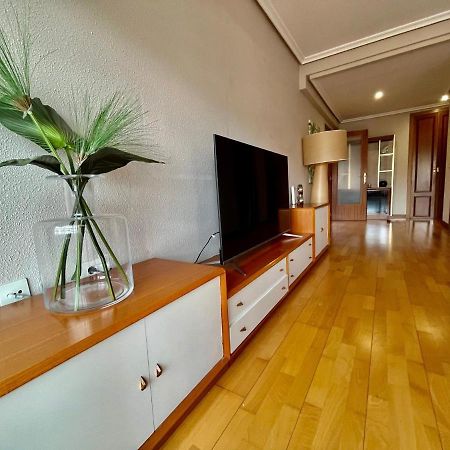 Atuaire Home Agradable Apartamento En El Centro De Burgos Parking Incluido Экстерьер фото