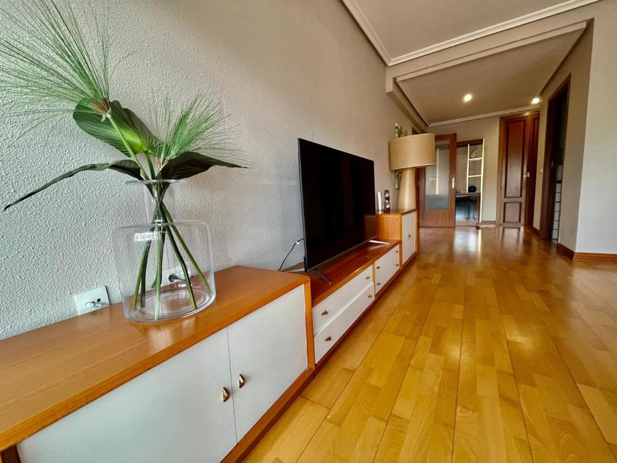 Atuaire Home Agradable Apartamento En El Centro De Burgos Parking Incluido Экстерьер фото